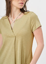 Green V-neck short sleeve dress