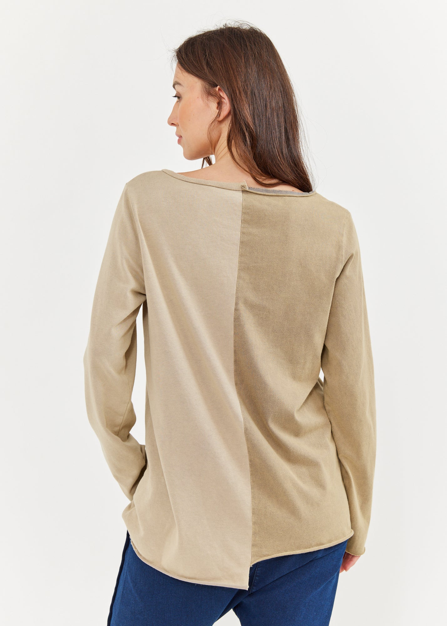 חולצה שרוול ארוך חצי חצי בז ווש