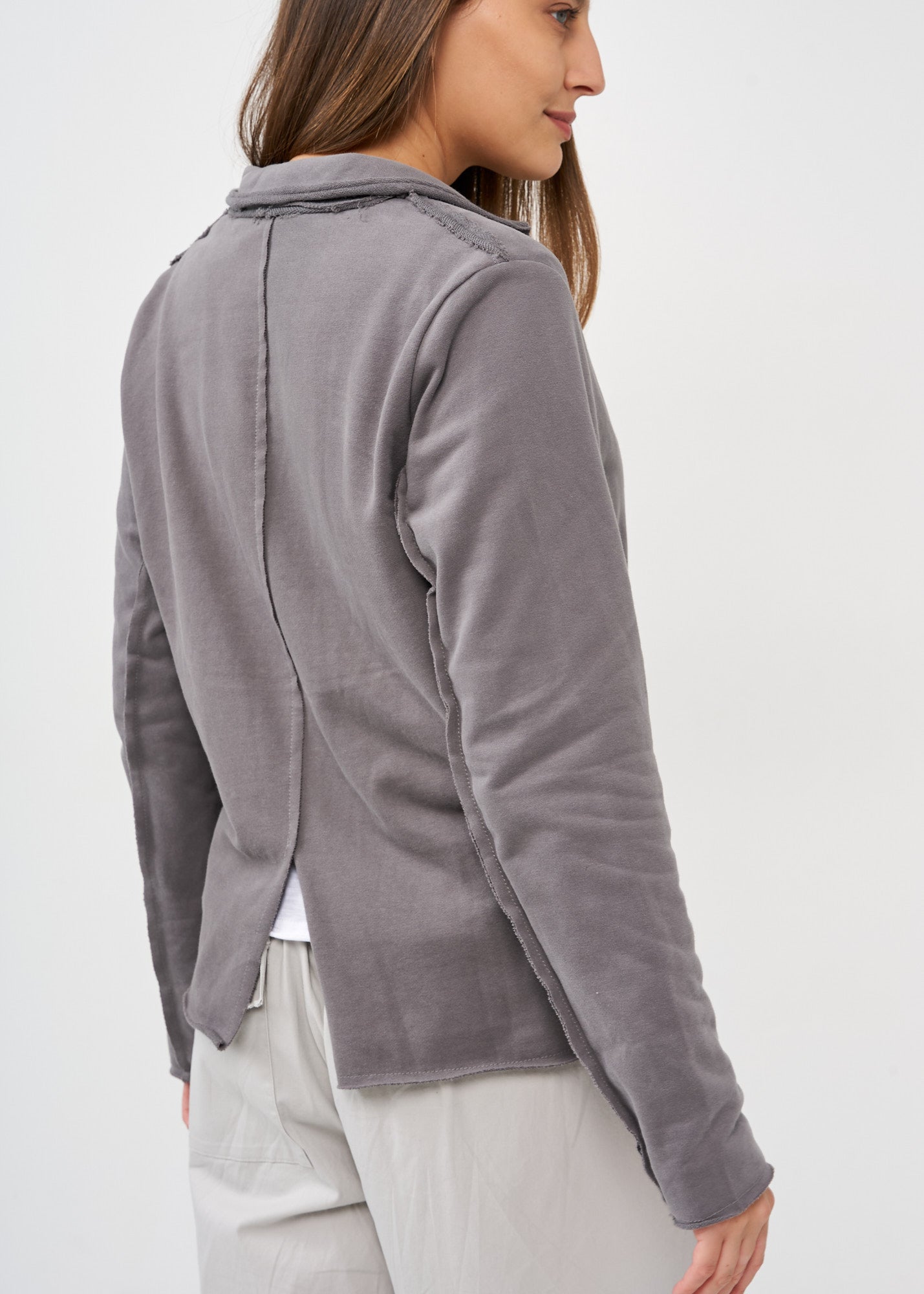 בלייזר תפרים חיצוניים אפור כהה