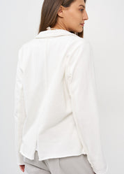 בלייזר תפרים חיצוניים לבן