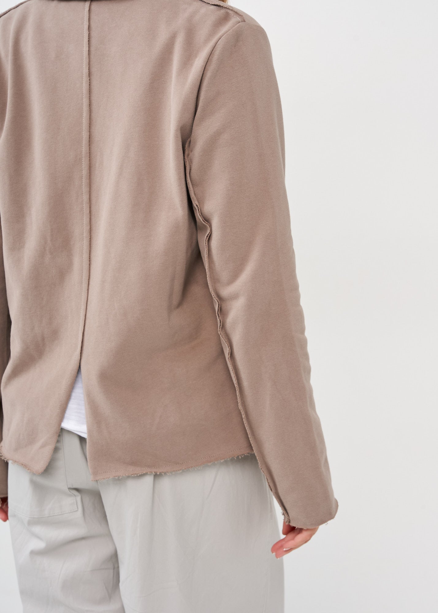 בלייזר תפרים חיצוניים חום