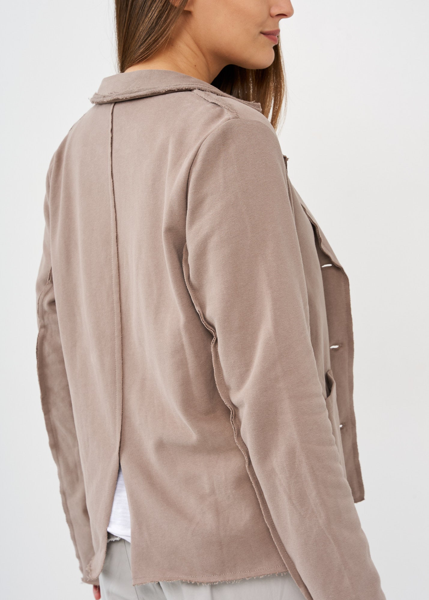 בלייזר תפרים חיצוניים חום