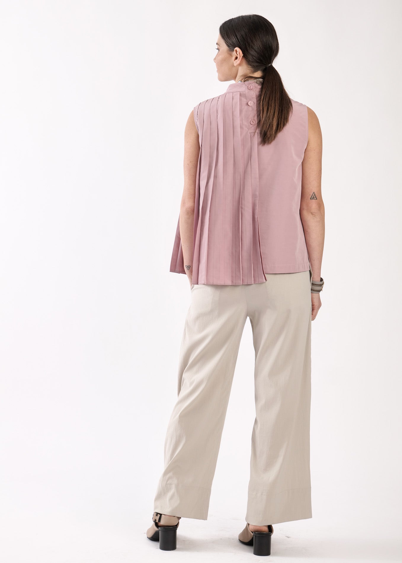 Pink half-fleece tank top