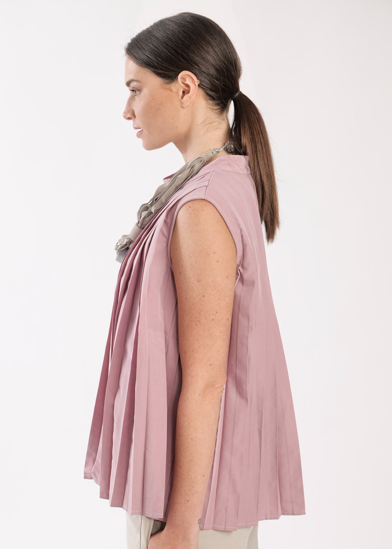 Pink half-fleece tank top