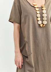 שמלה שרוול קצר כיסים אלכסוניים ותפר פתוח ירוק