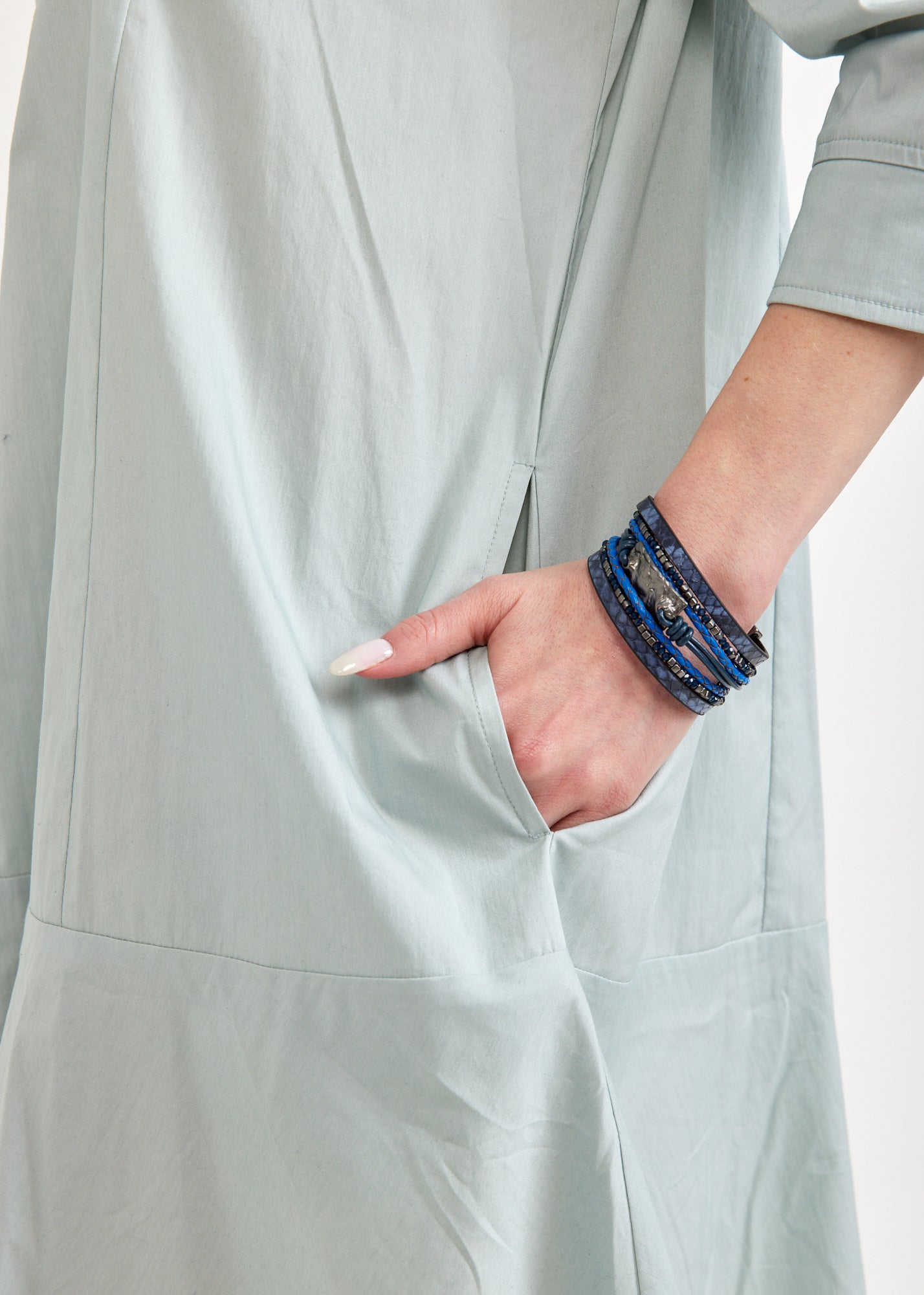 Green island cut half button dress