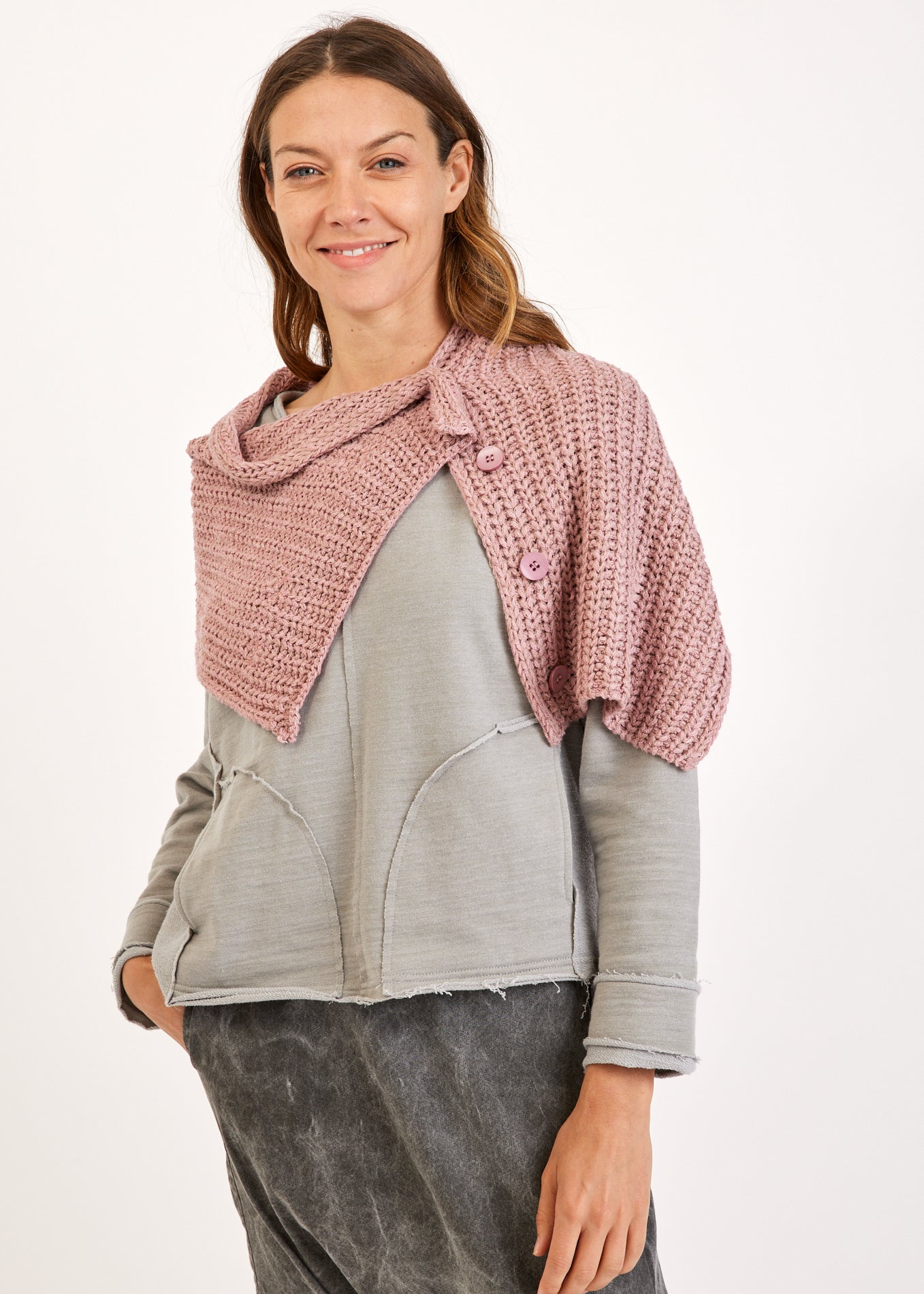 Scarf with pink buttons