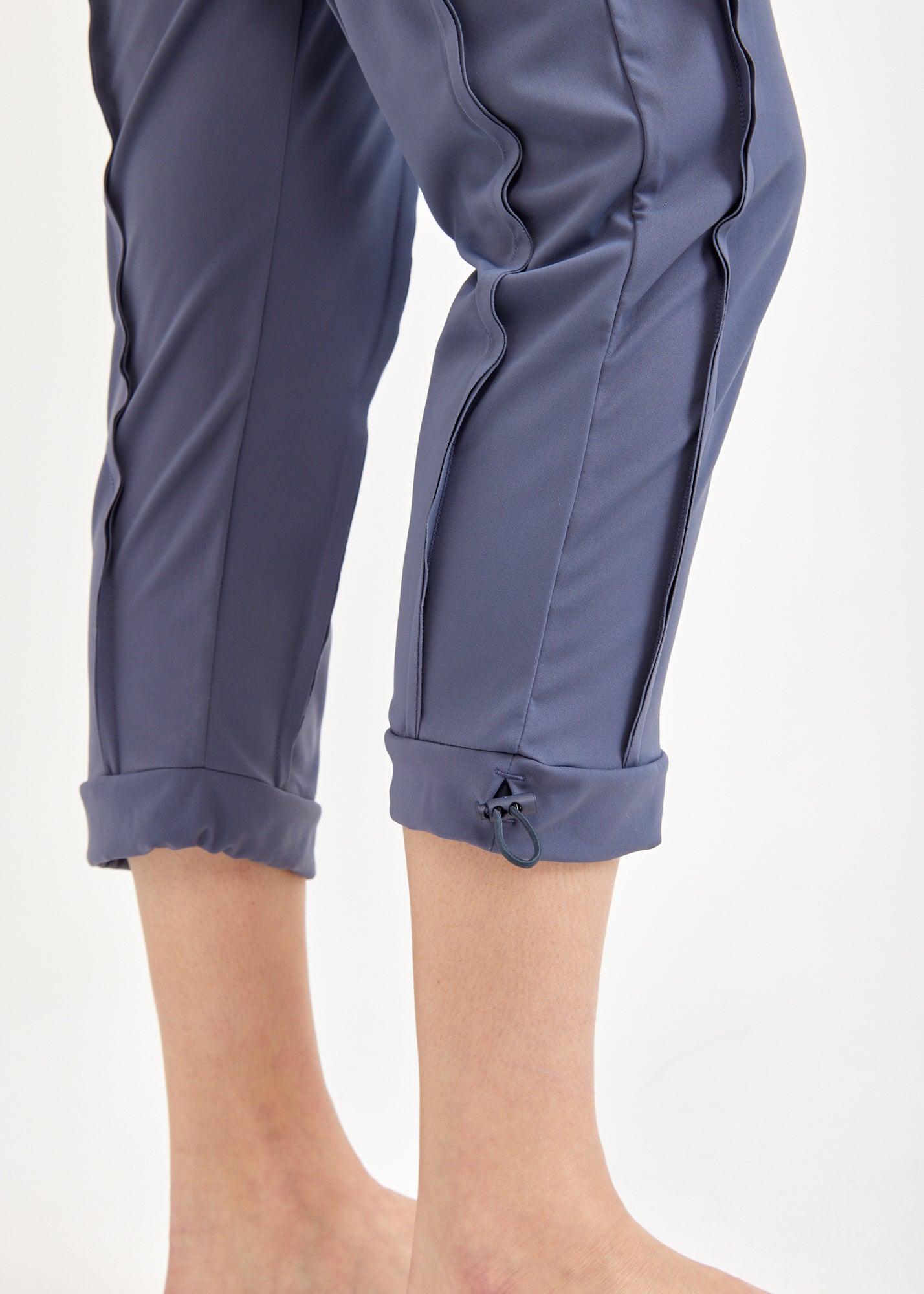 Boy pants 3/4 diagonal seams blue mesh combination