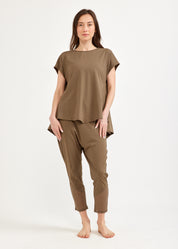 Back training shirt like a green mesh tank top