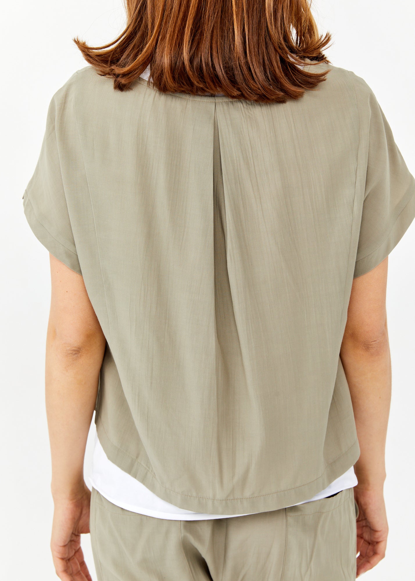 Two Shlitz Stone short shirt