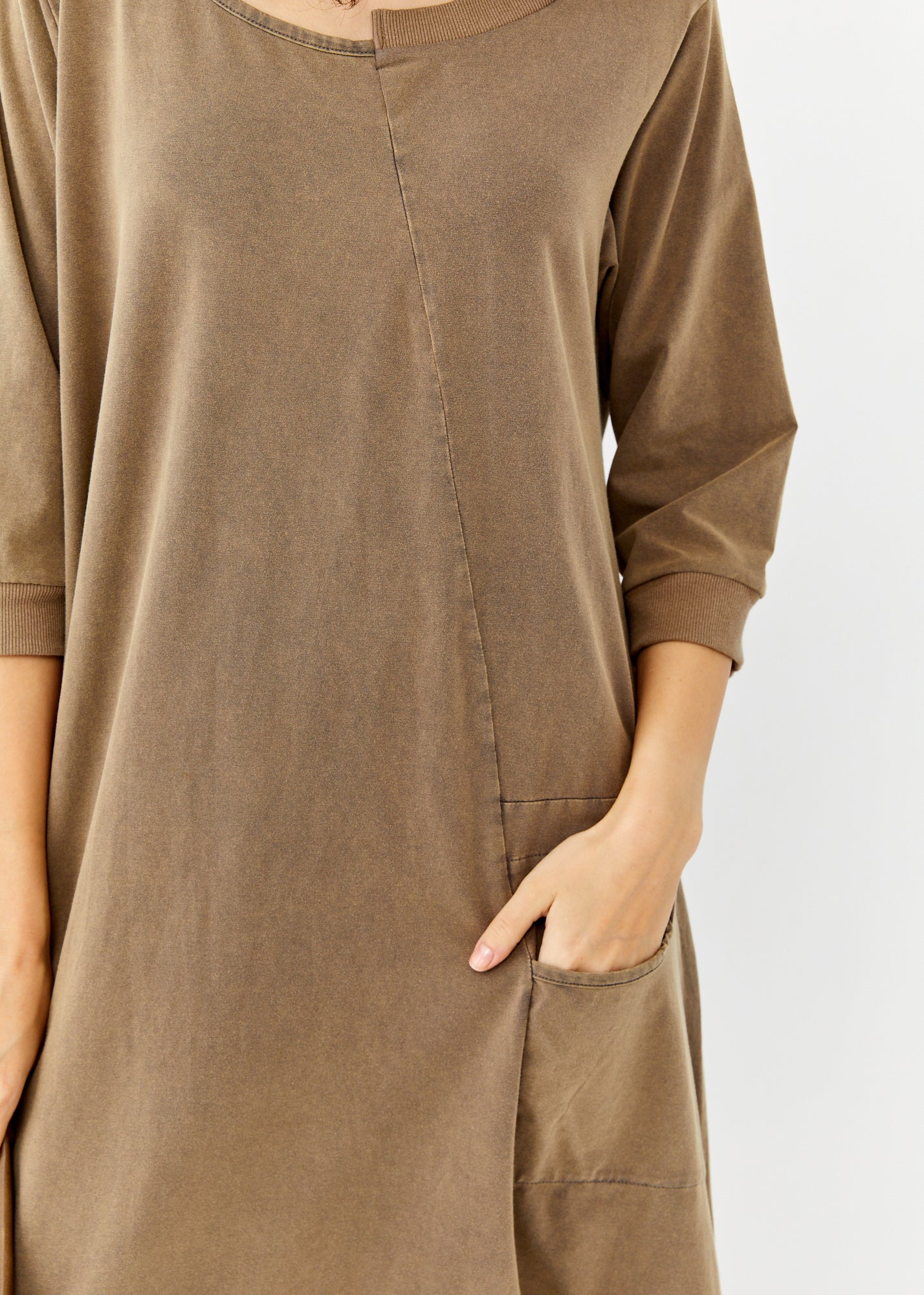Brown asymmetric pocket rib combination dress