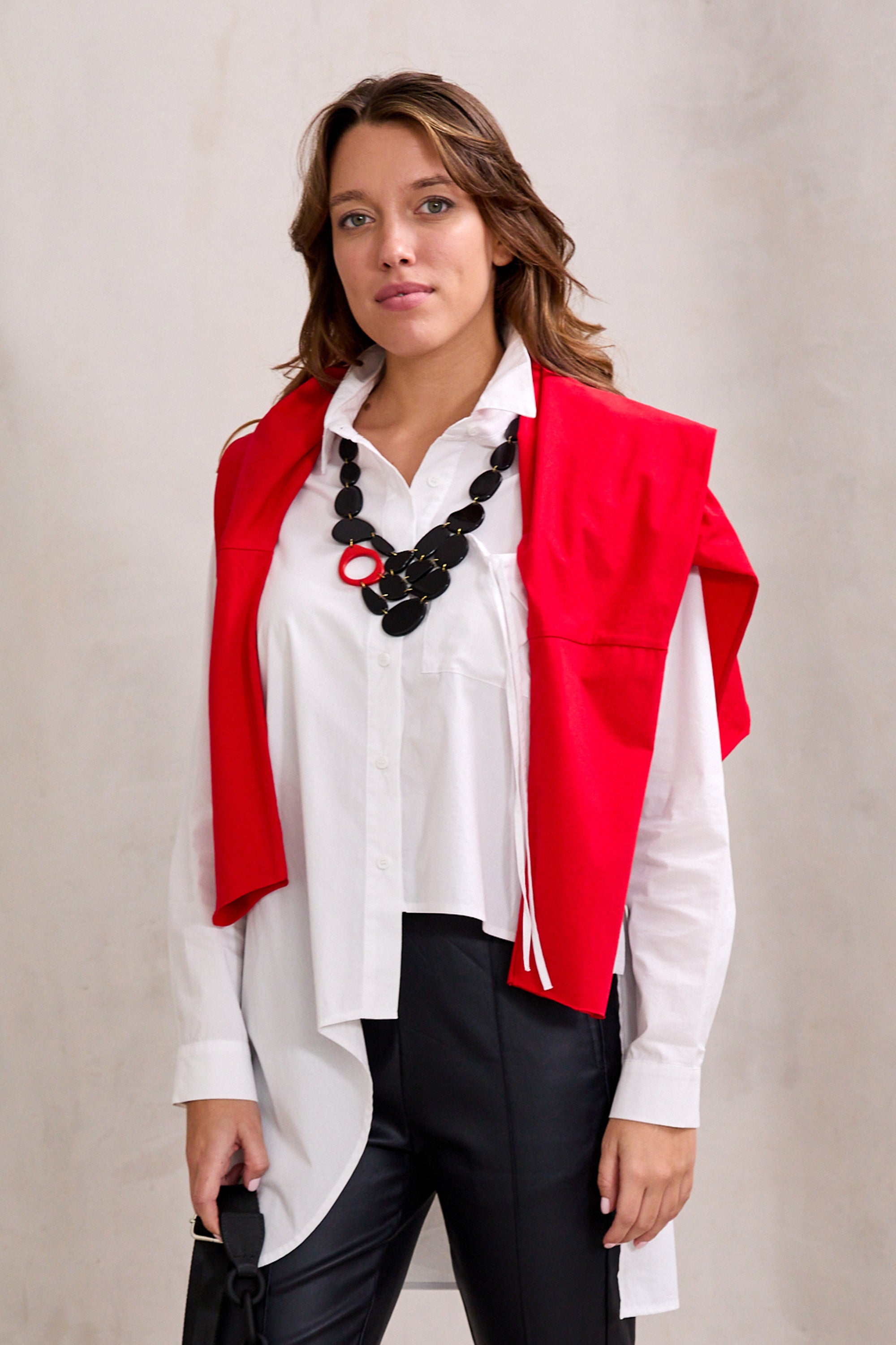 Red circle resin necklace