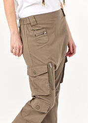 Long pants with brown cargo pockets