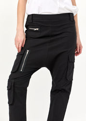 Long pants with black cargo pockets