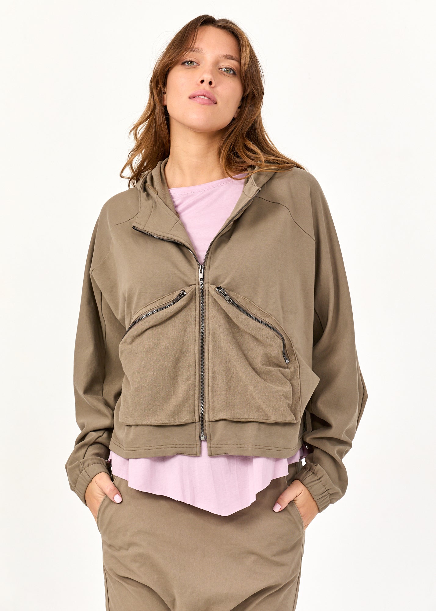 סווטשירט עטלף עם רוכסנים חום