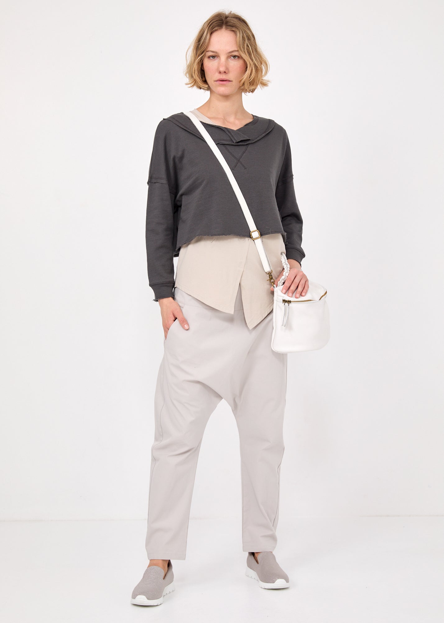 סווטשירט פתח הפוך ותפר אפור כהה