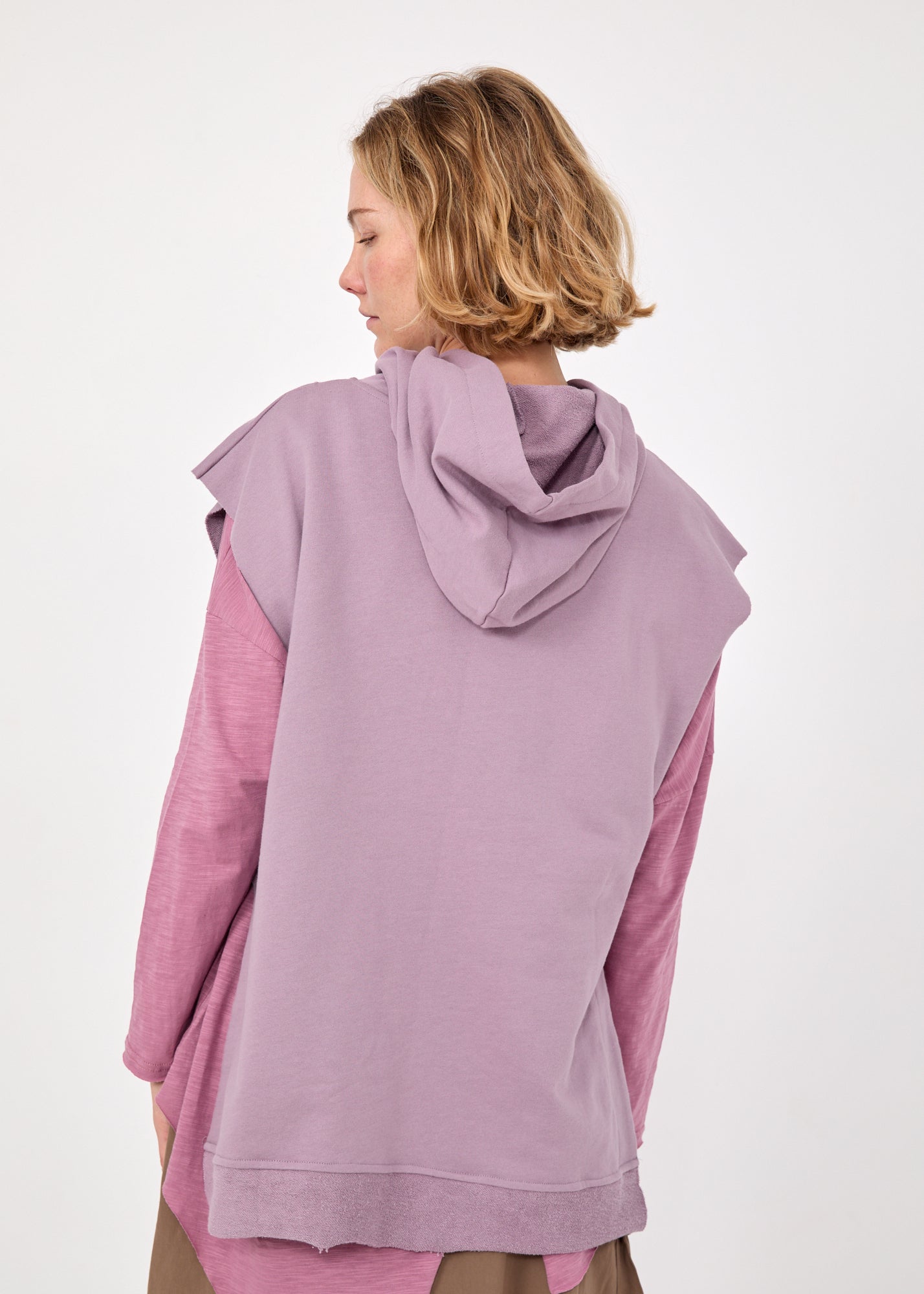 ווסט פתחים מעוגלים וכיס ורוד