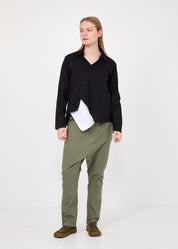 חולצה מכופתרת אסימטרית בד רך שחור