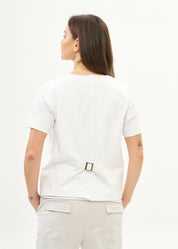 עליונית טריקו שילוב סרט לבן