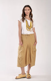 Mustard skirt pants with pockets on the sides