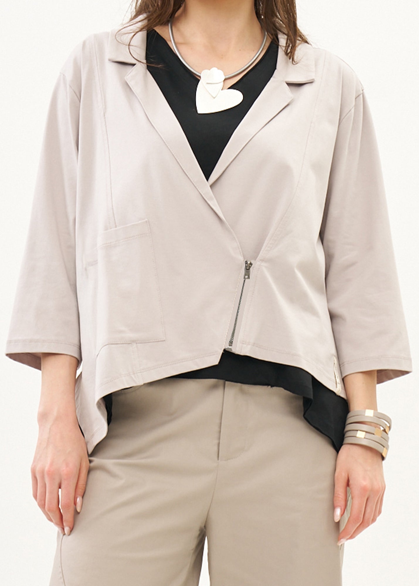 עליונית שרוול 3/4 רוכסן אלכסוני אפור בהיר