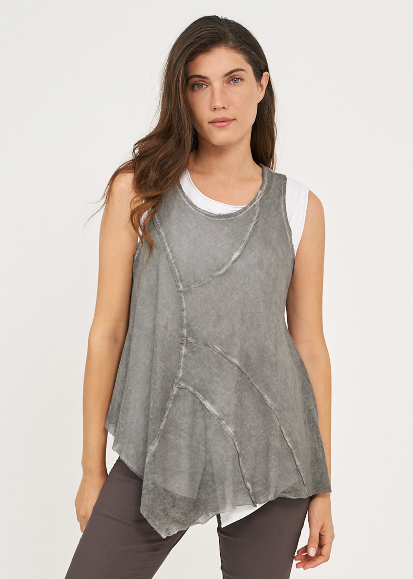 Wash mesh tank top with dark gray peak detail Wash