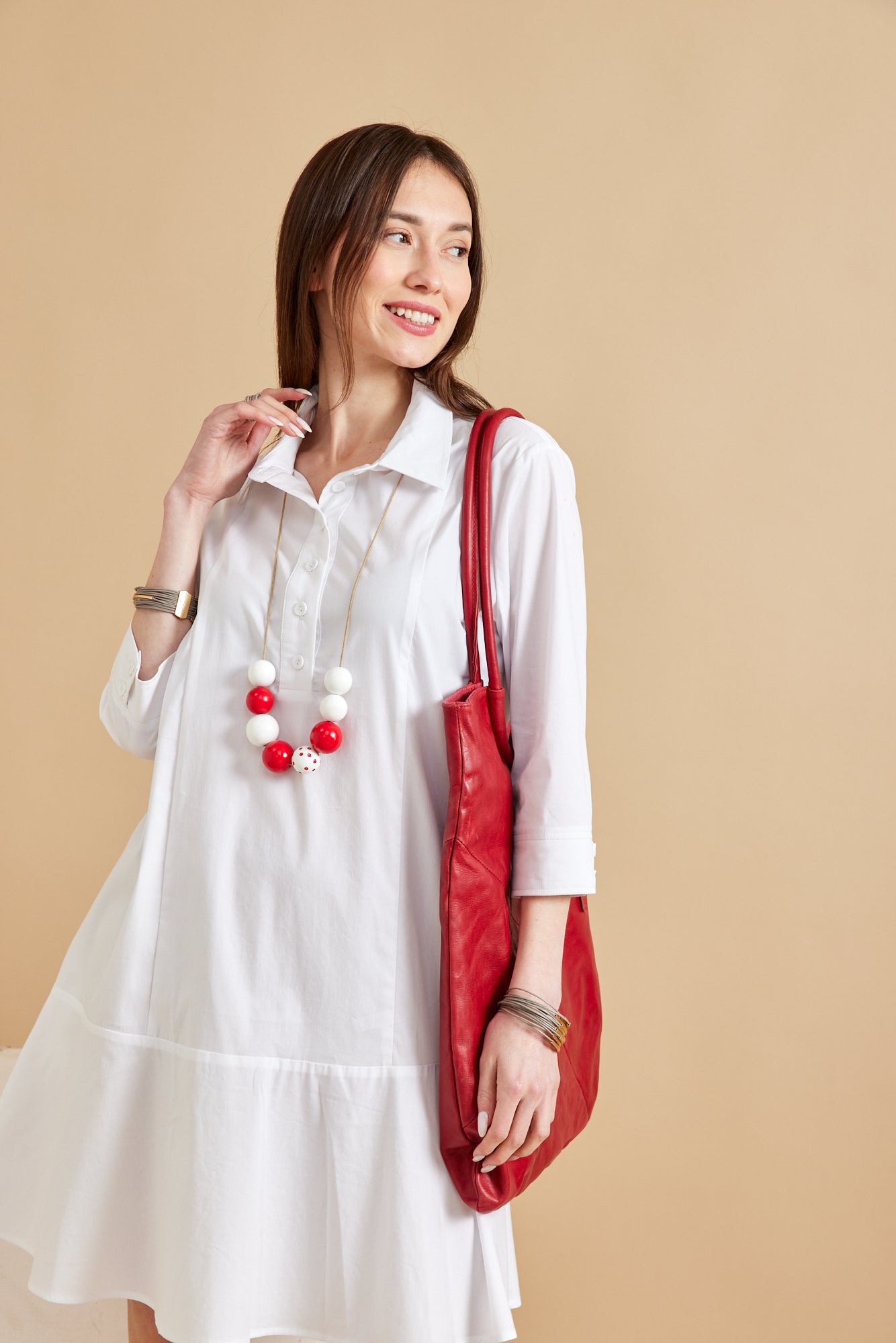 שרשרת חרוזים גדולים מנוקדים ירוק בהיר