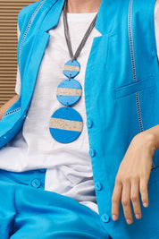 Necklace of 3 turquoise wood chip circles