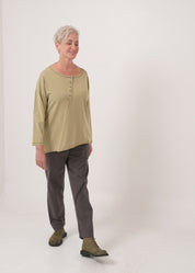 חולצה שרוול ארוך כפתרה אלכסונית כחול ווש