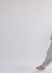 גופייה עם כיס סאטן ירוק