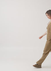 Classic brown linen pants