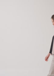 עליונית שרוול 3/4 רוכסן אלכסוני אפור בהיר