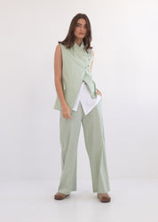 וסט כיס אלכסוני אפור כהה