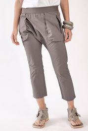 מכנסי 7/8 גומי ותיפורי רוכסן אפור