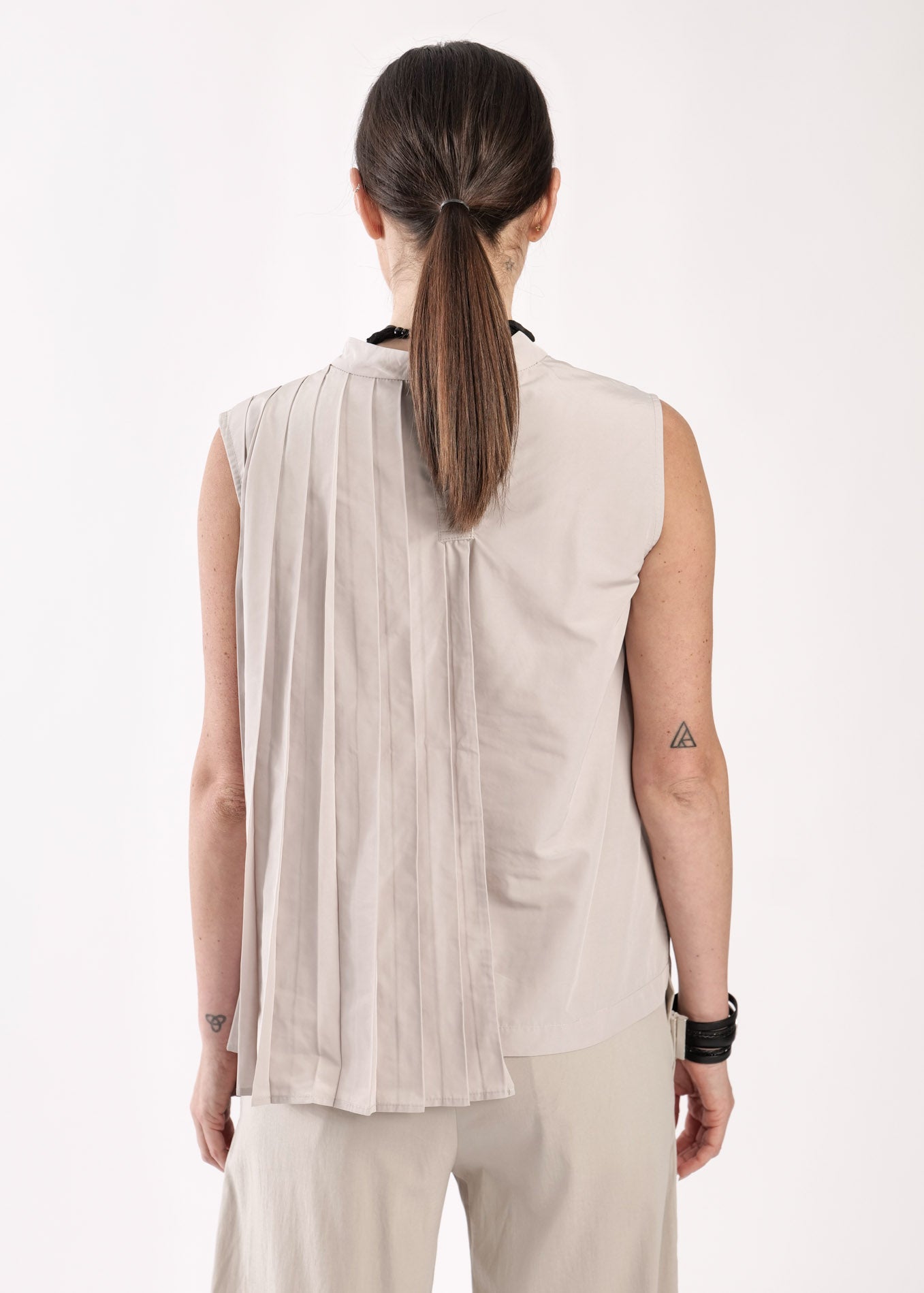 Stone half-fleece tank top