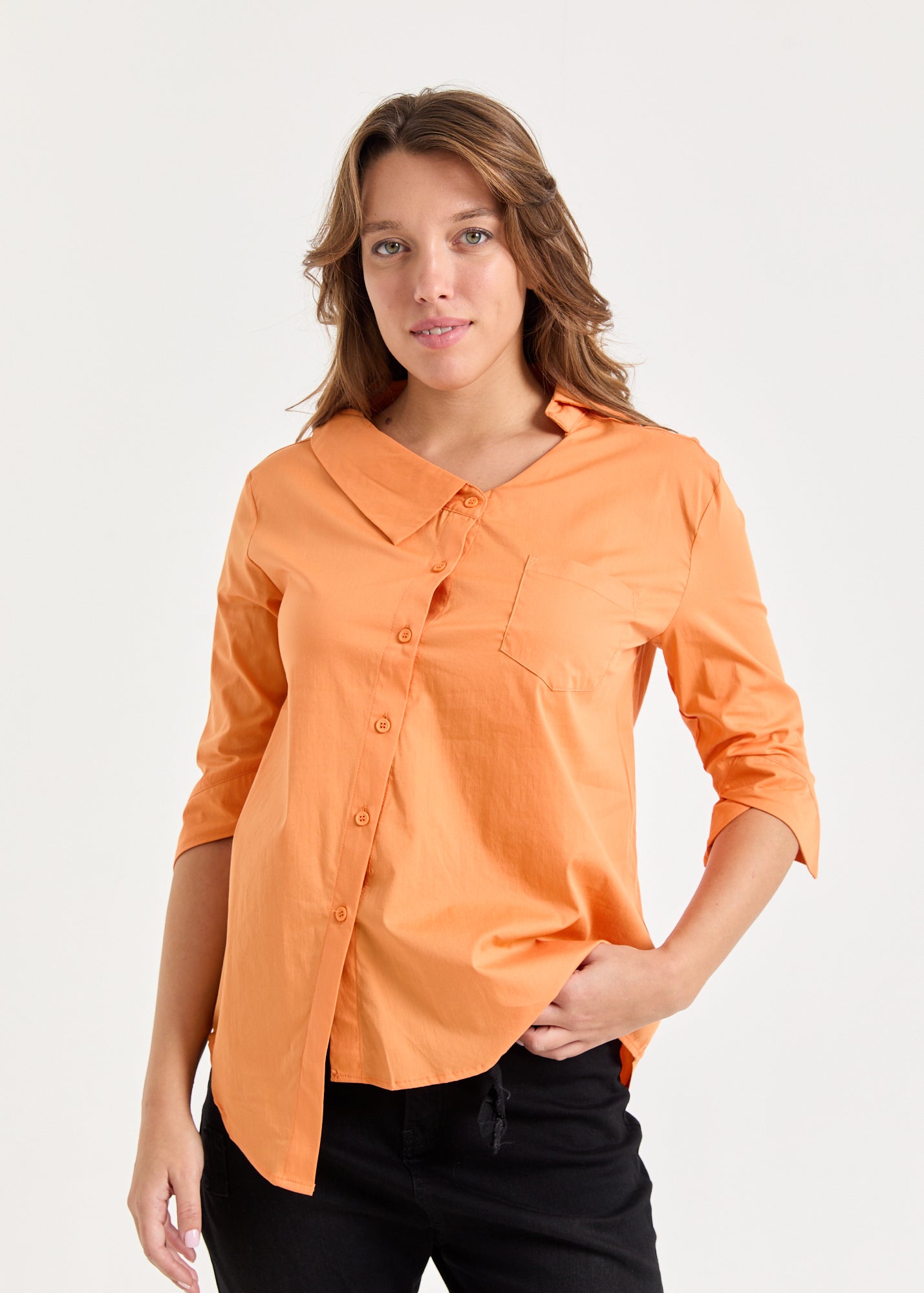 חולצה מכופתרת מפתח אסימטרי כתום