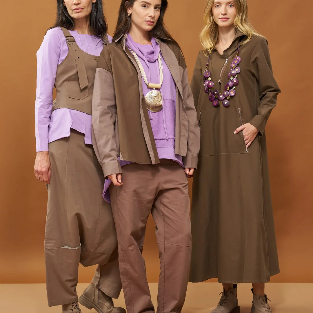 מלתחת קפסולה: המדריך המלא לבניית ארון מינימליסטי ומושלם