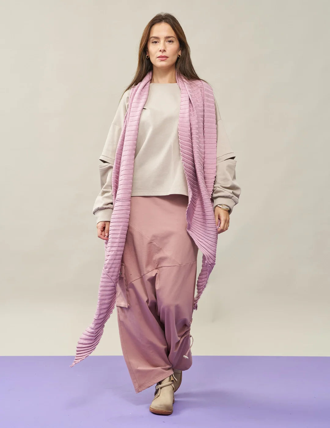 אופנה בגיל המעבר: איך להישאר מסוגננת ונוחה בתקופת השינויים