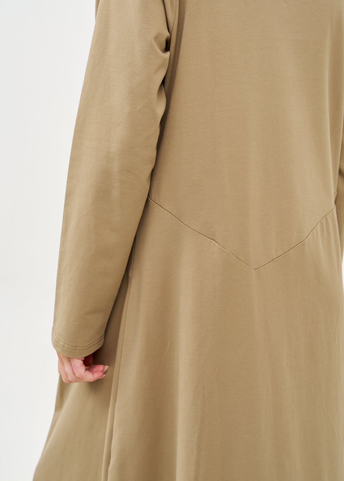 שמלה שרוול ארוך גולף ורוכסן חום