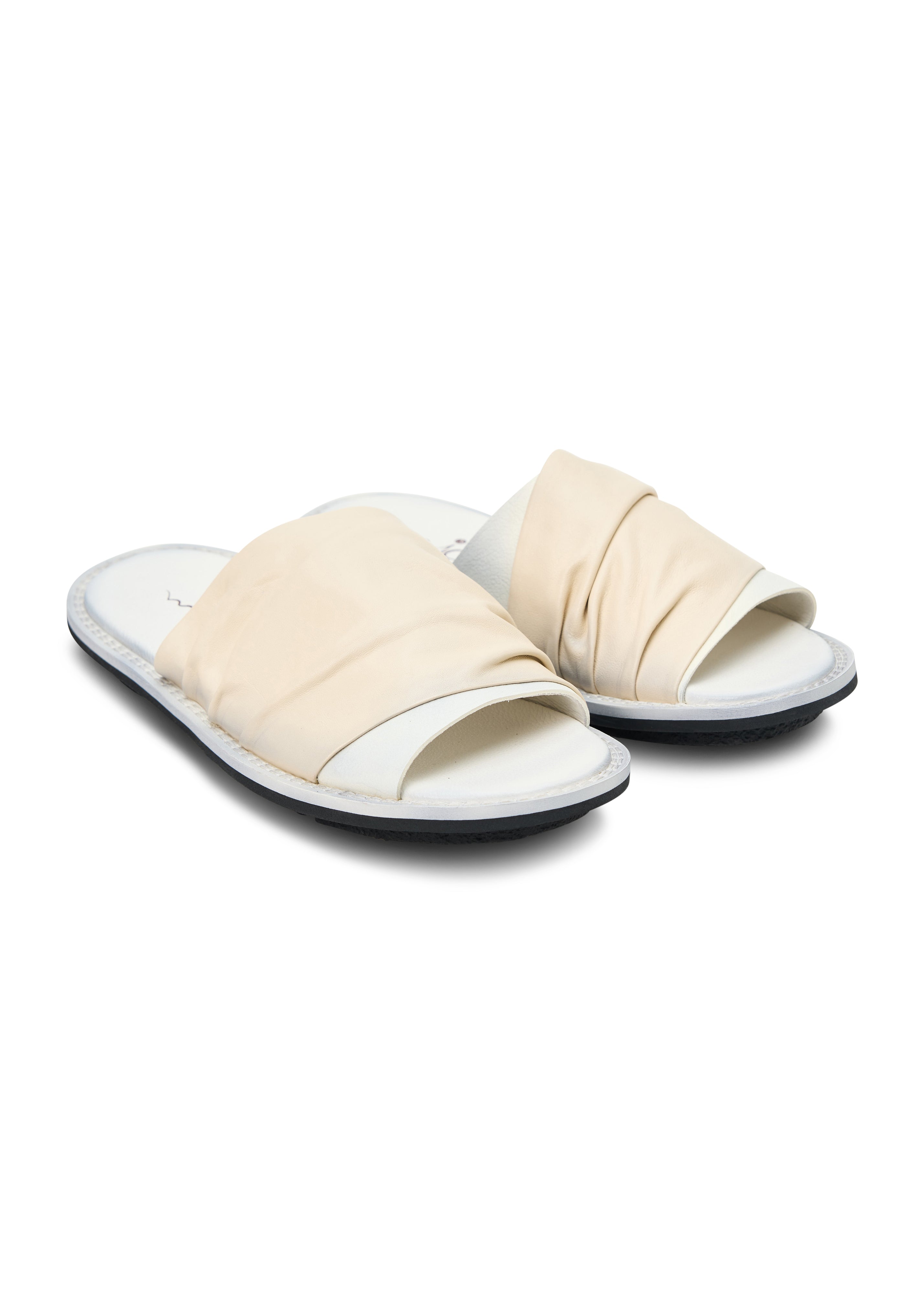 Women's leather sandals with pleats, stone color combination