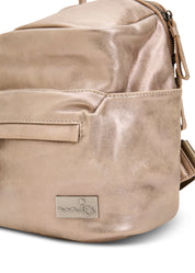 תיק גב עור קטן בז'