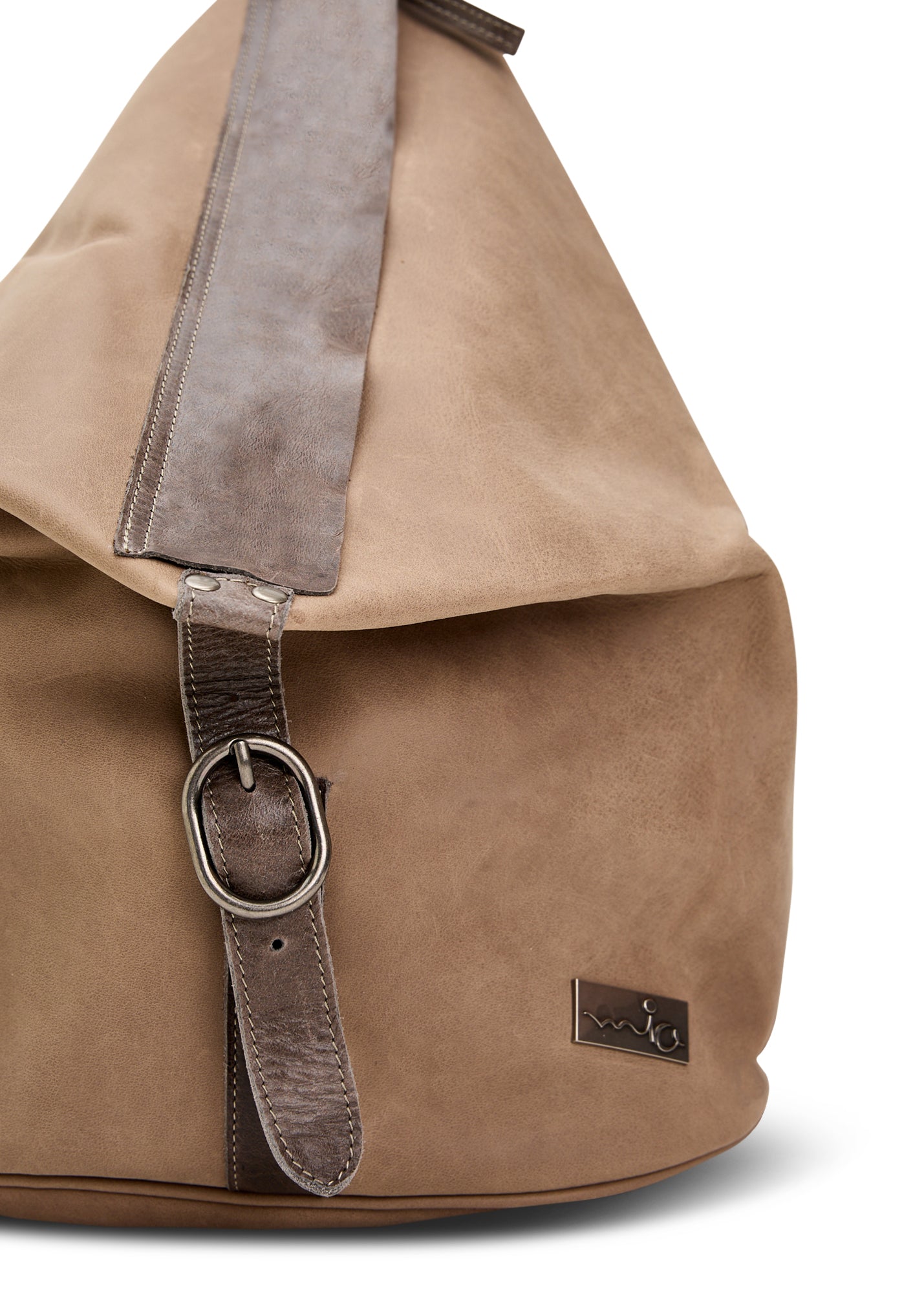 תיק גב עור משולש שילוב צבעים בז'