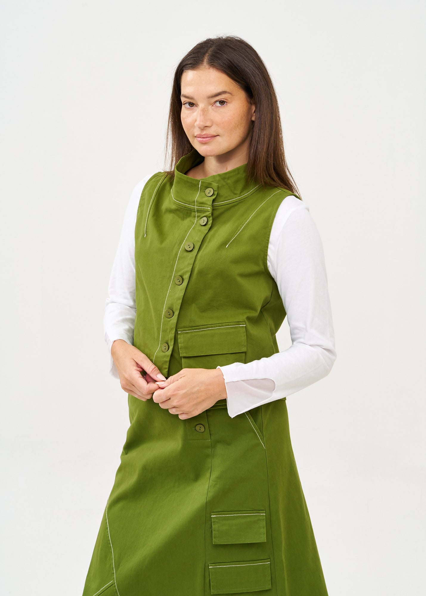 וסט אסימטרי תיפור בולט ירוק