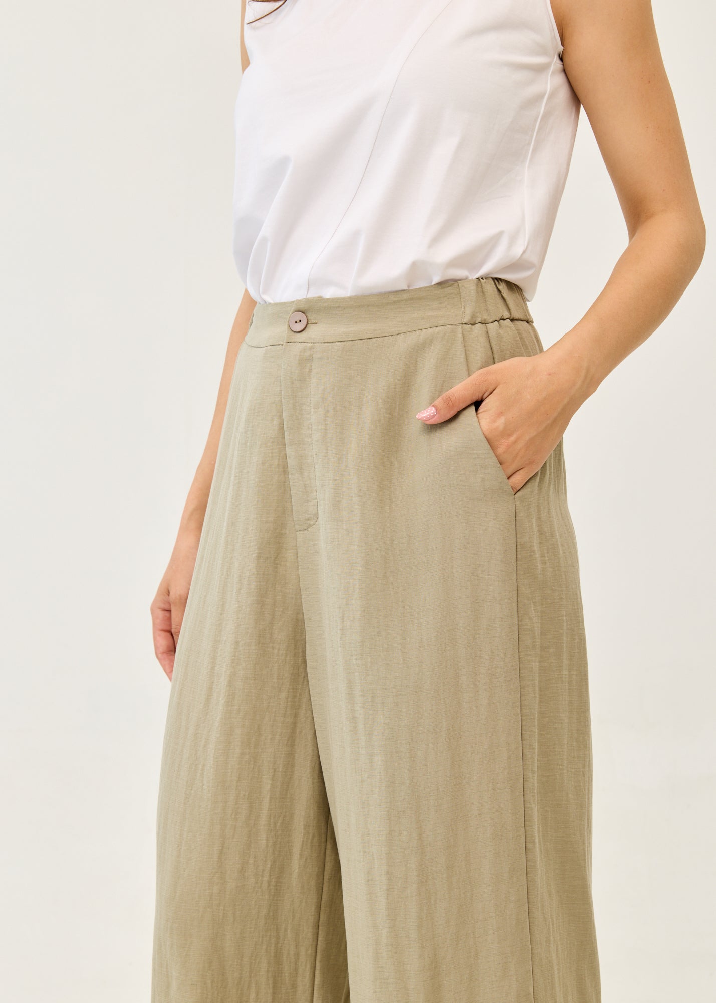 Brown linen wide-leg trousers