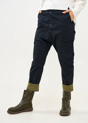 מכנסיים בוי עם כיסים שילוב צבע כחול כהה