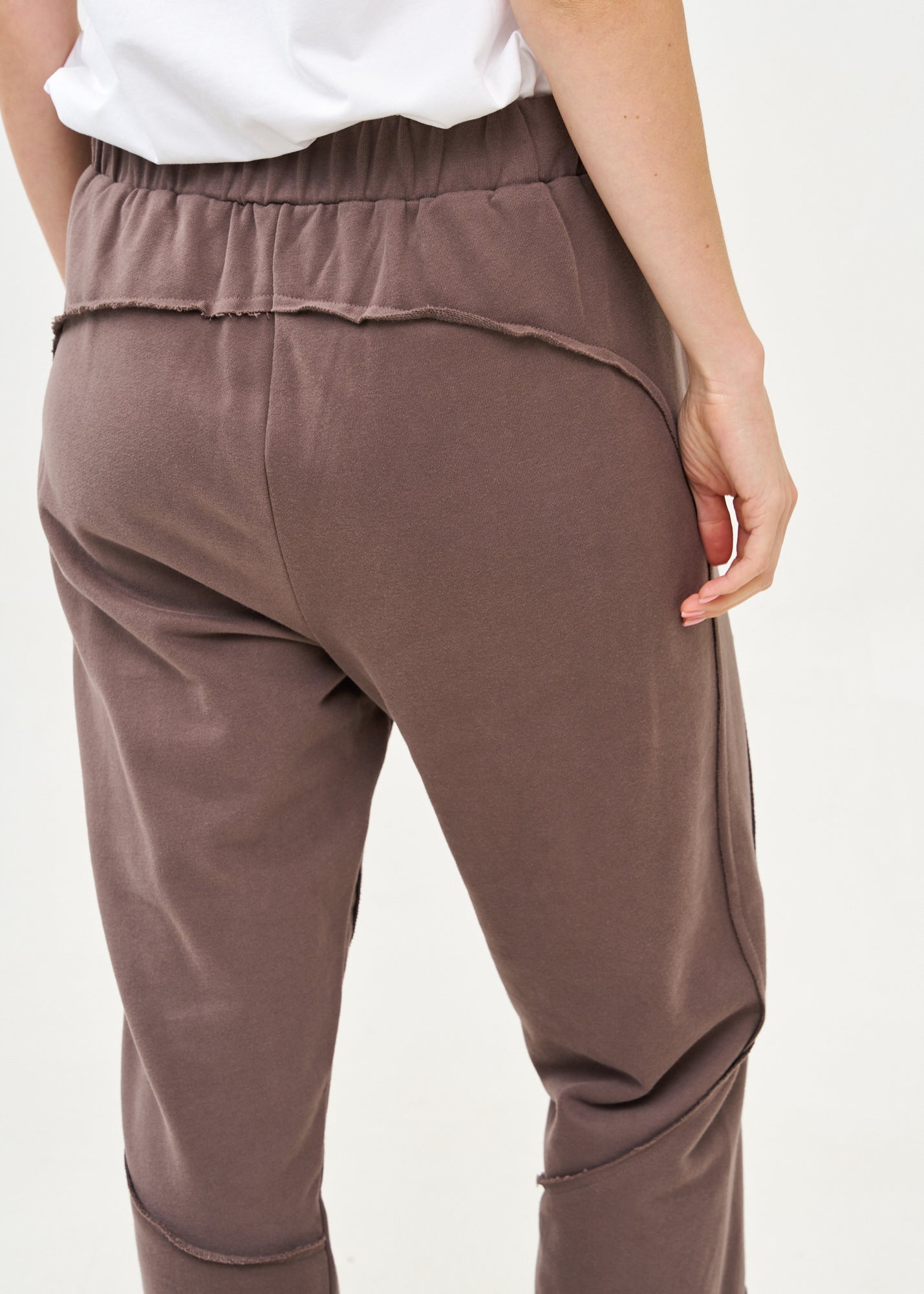 מכנסיים פרנץ טרי עם חתכים חיצוניים חום