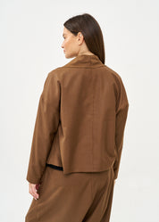 עליונית קלאסית פתוחה עם ברק חום