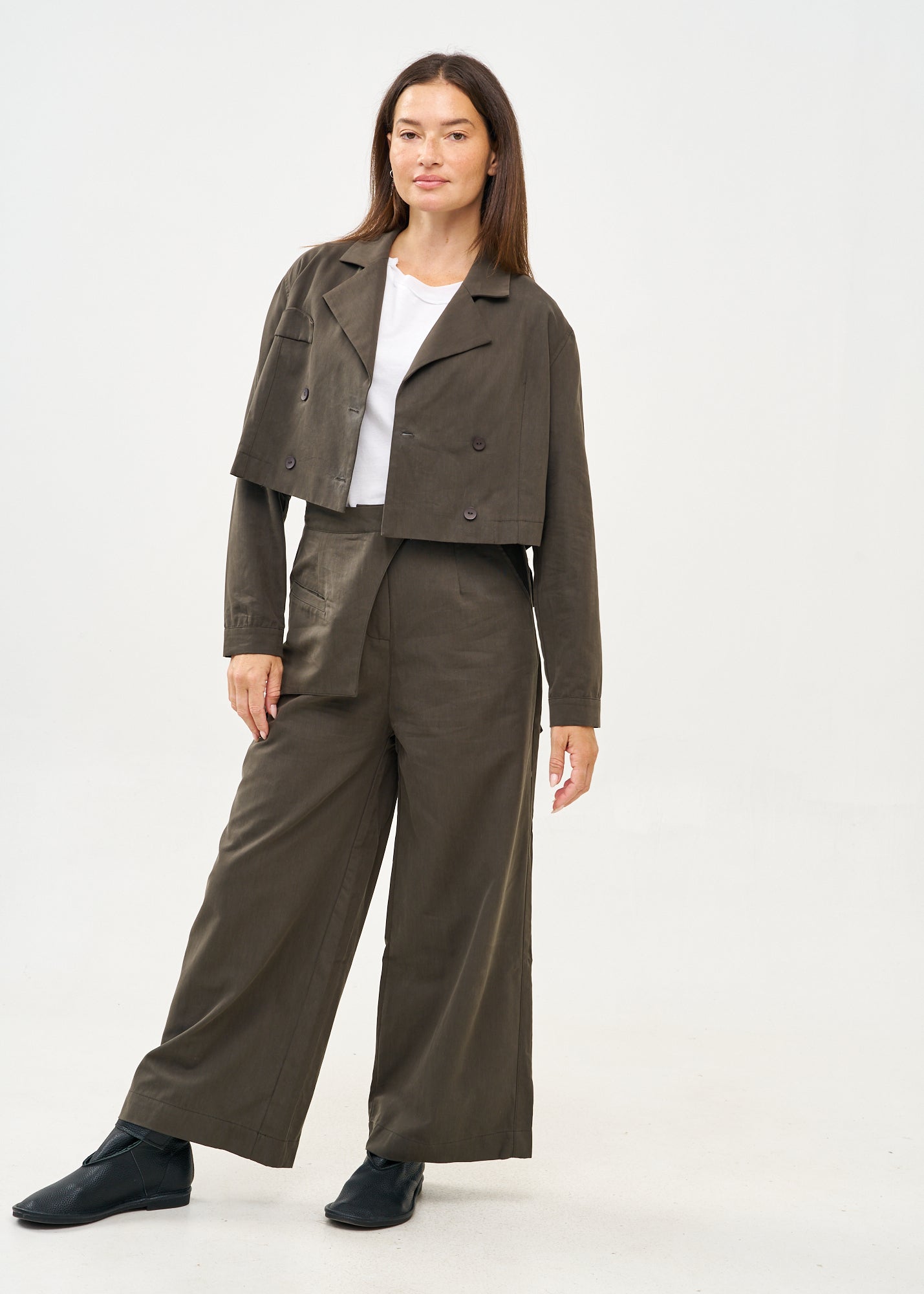 בלייזר קצר כפתרה כפולה אפור כהה