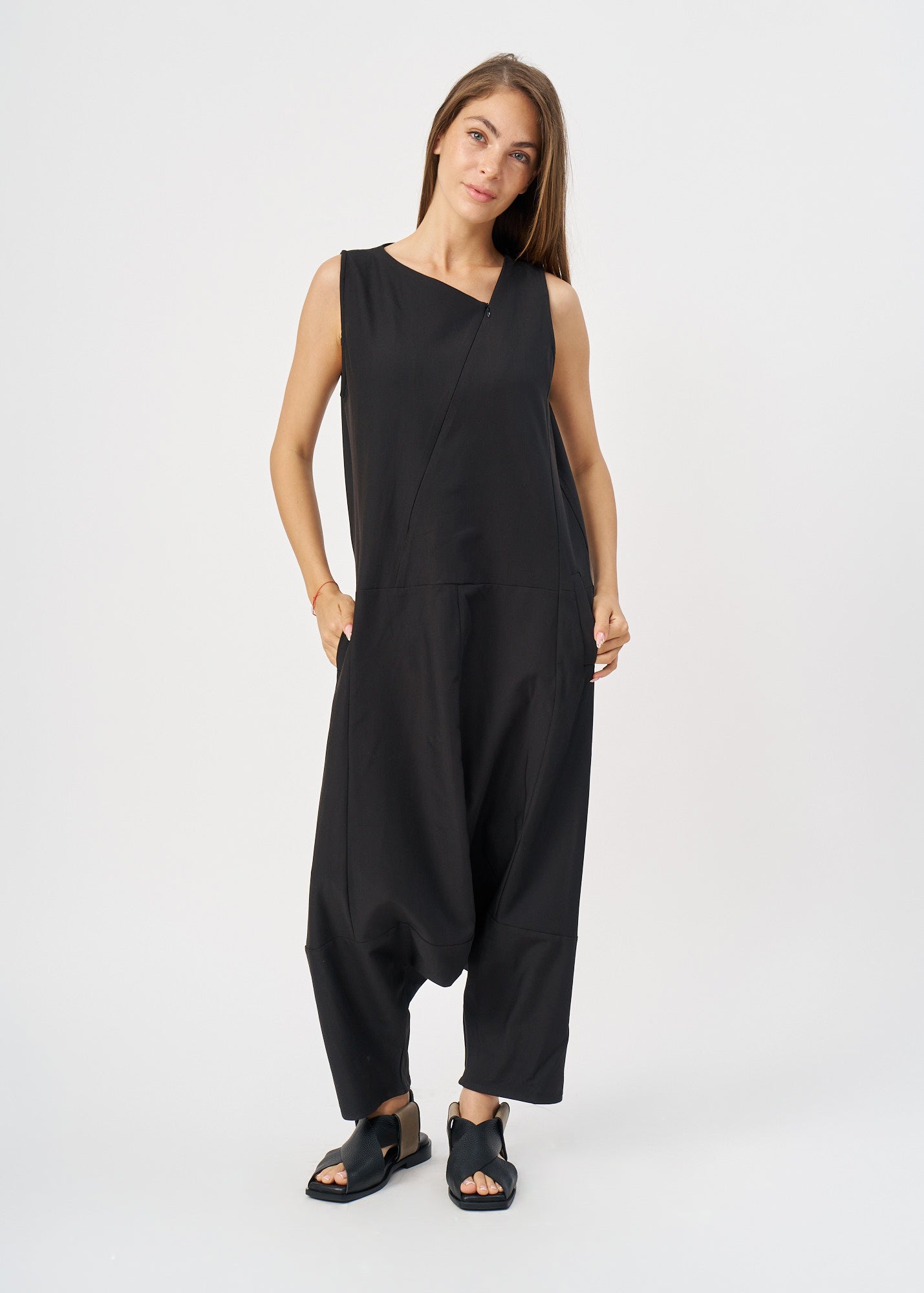 Black diagonal zipper sleeveless overall
