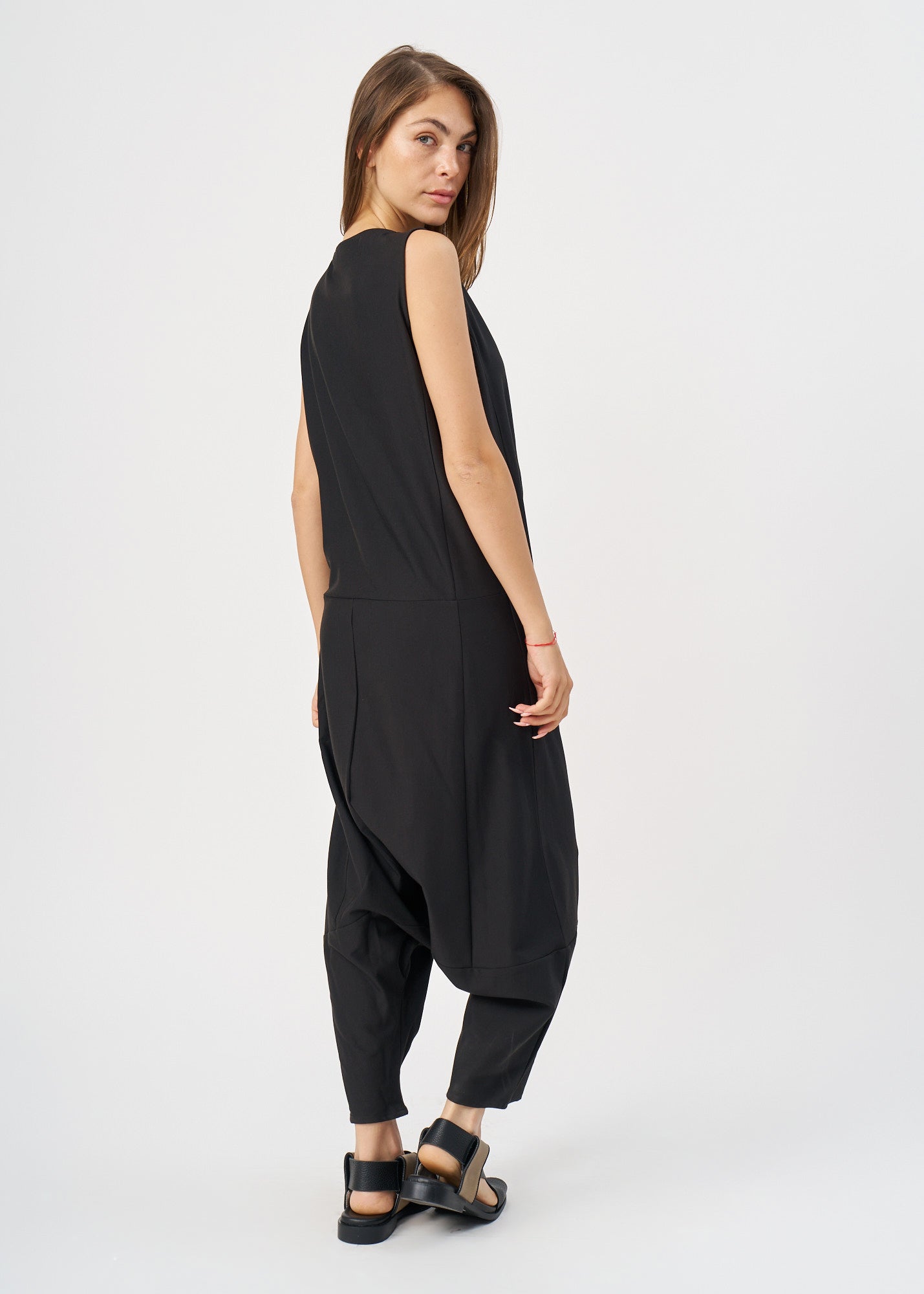 Black diagonal zipper sleeveless overall